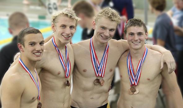 Boys relay team places 15th at state