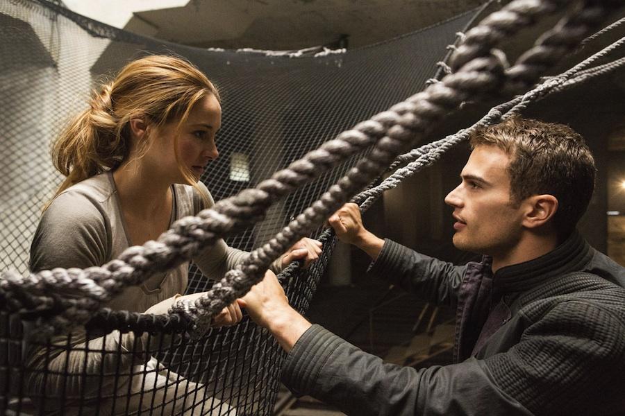 Divergent falls flat in movie adaption