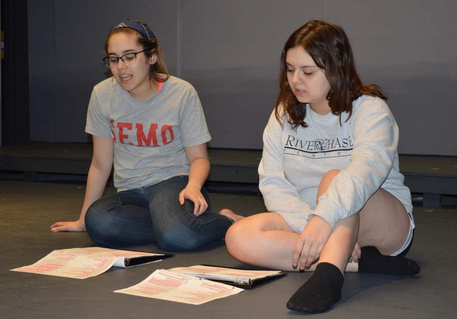 Keri McFarland (12) and Allison Harvey (12) rehearse for their one act plays during theatre workshop class.