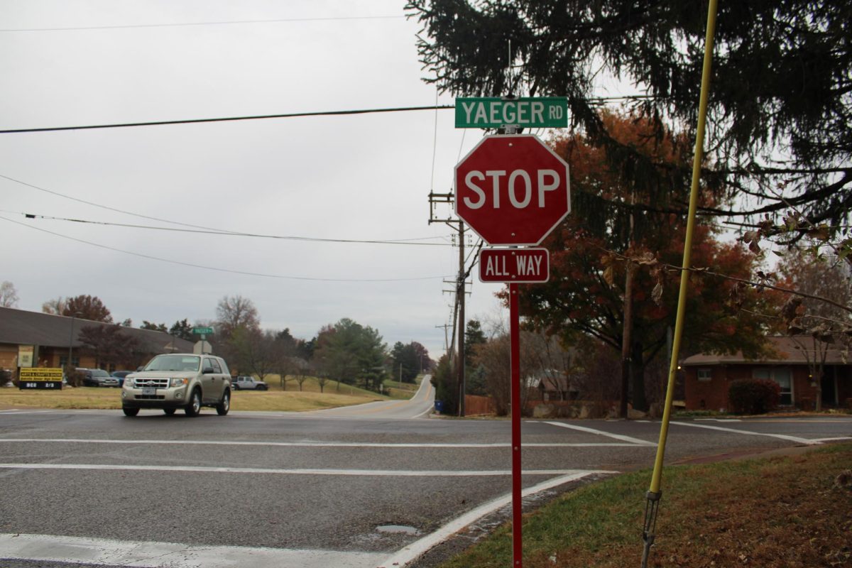 Saint Louis County’s Transportation and Public Works has proposed a roundabout at the intersection of Yaeger and Milburn Roads to replace the current 4-way stop. “They’re nationally recognized as a traffic calming measure, and they have been installed to great success in many locations,” acting deputy director of Transportation and Public Works for Saint Louis County Joseph Kulessa said. The roundabout aims to do more than just prevent accidents, as it can also lower congestion during peak traffic times and make for easier pedestrian crossing.