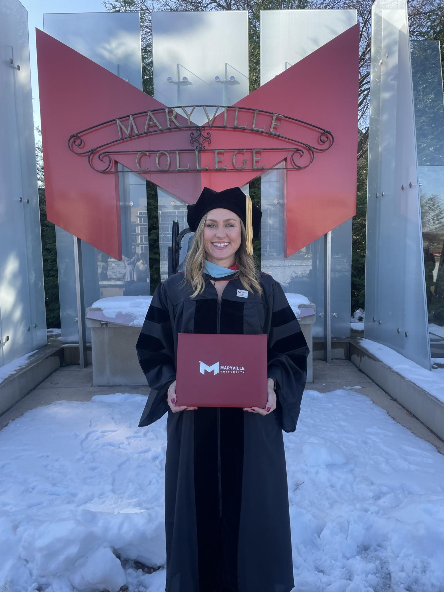 On Dec. 9, assistant principal Dana Skrabacz graduated from Maryville University with her doctoral degree. "This program was so good [for me]. I feel like I have changed and grown so much as a leader because of this program," Skrabacz said. Skrabacz shared that she will be able to get her superintendent certification with this degree. 